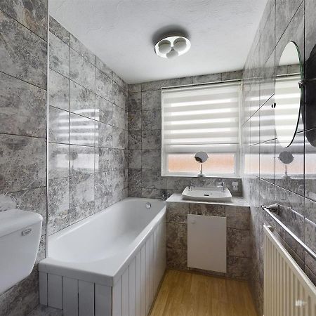Parsonage Leys Apartment Harlow Luaran gambar